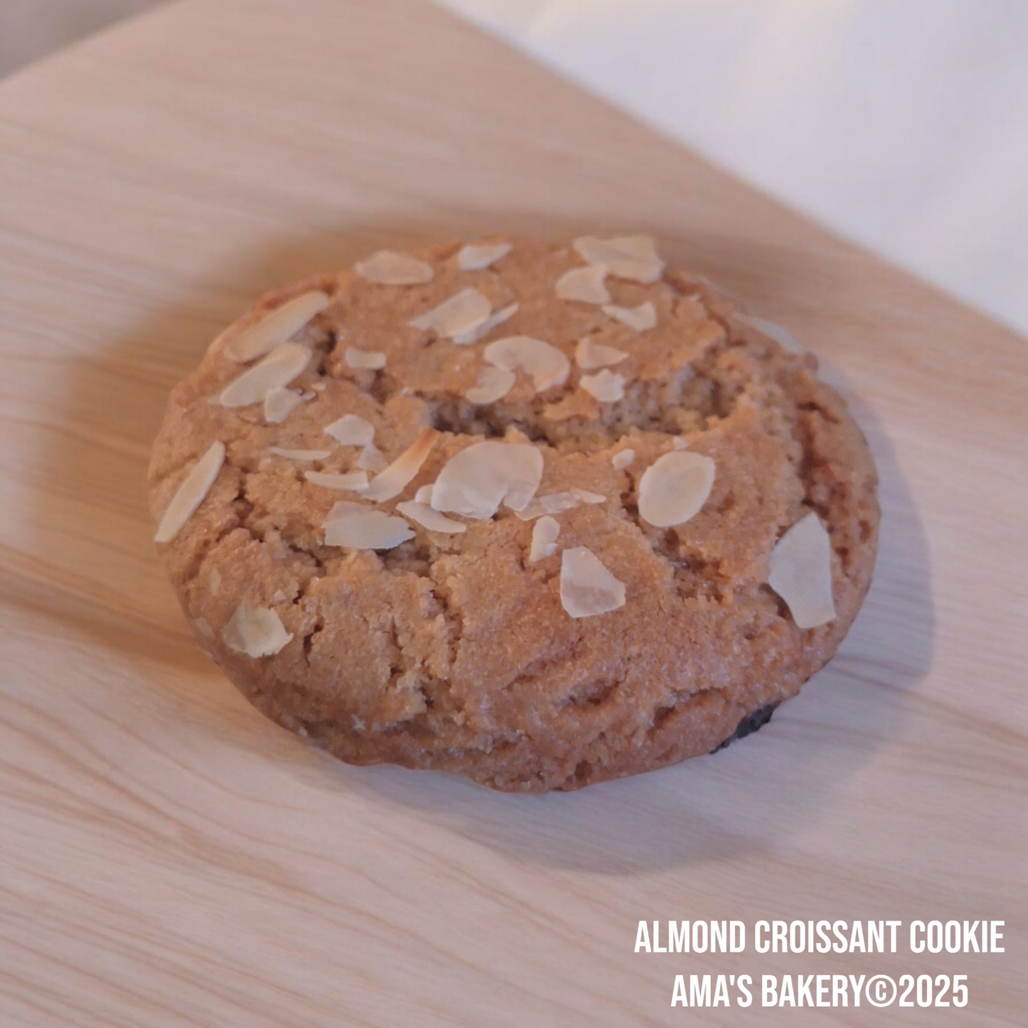 Almond croissant cookie