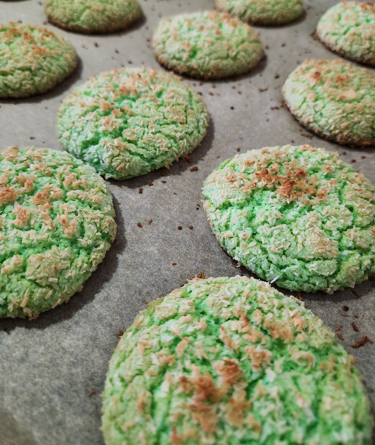 Pandan cocos Crinkle cookies (250 gr)