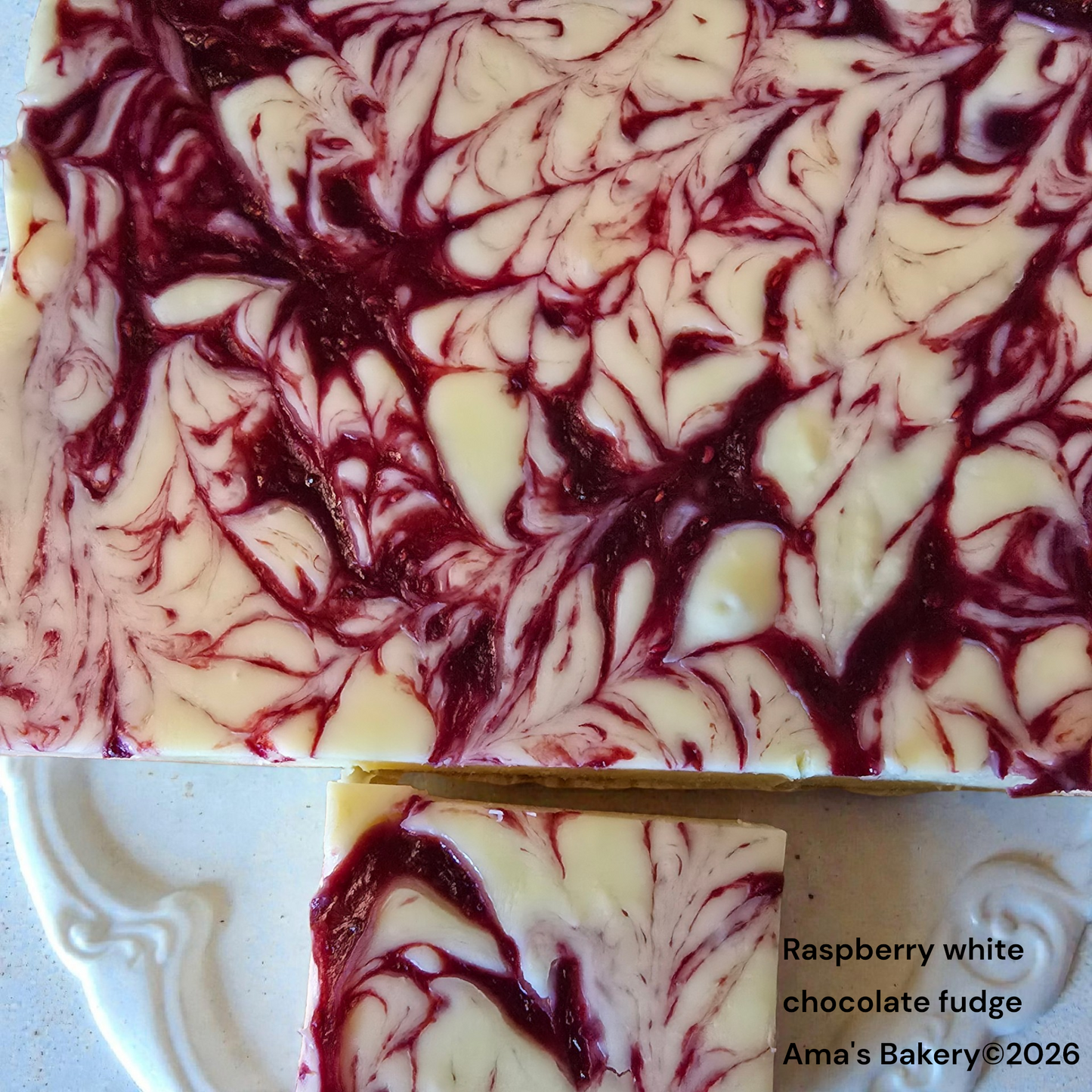 Raspberry white choc fudge (3 st)